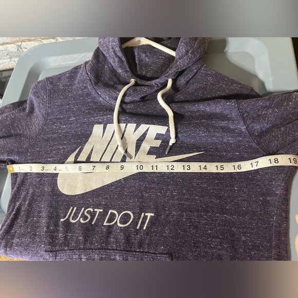 Vintage Nike Red Tag Front Logo Pullover Hoodie Sweatshirt Size Medium Purple - Picture 5 of 6